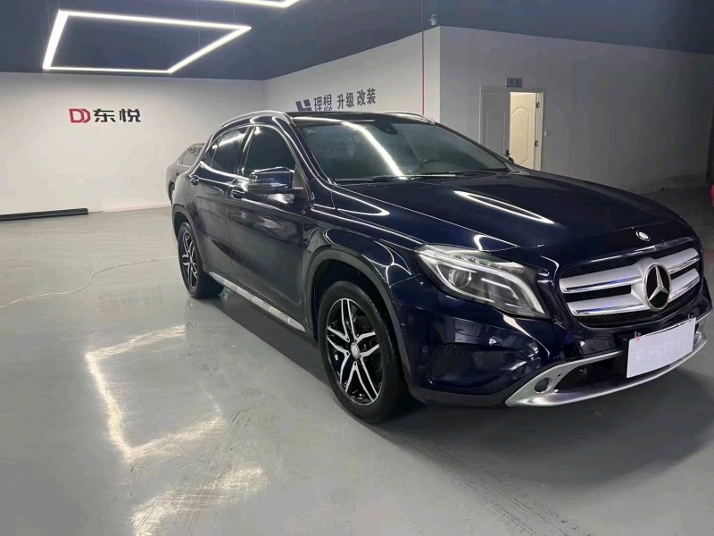 济南15年奔驰GLA2