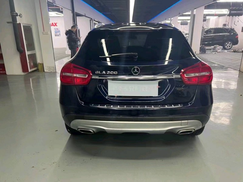 济南15年奔驰GLA7