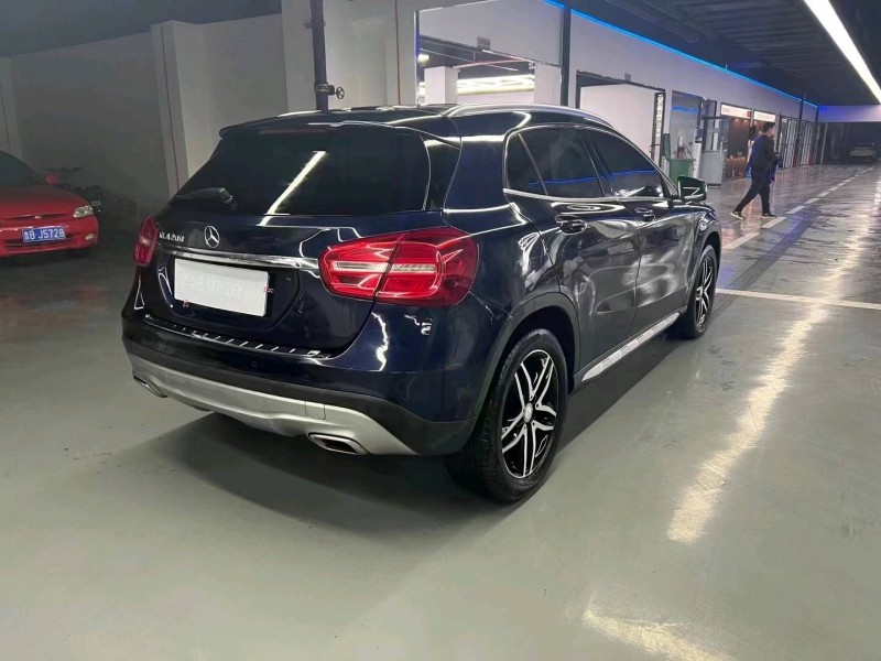 济南15年奔驰GLA9