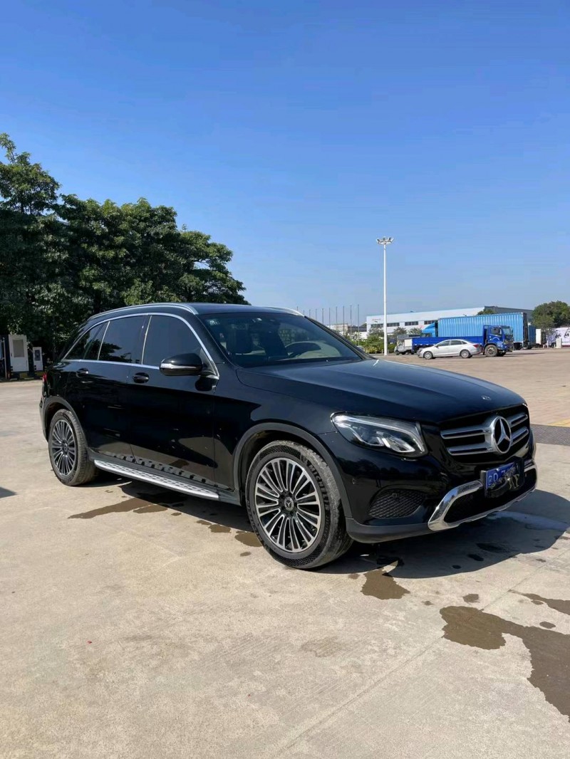 广州19年奔驰GLC3