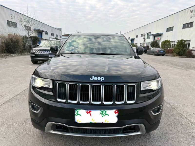 淮南16年Jeep大切诺基8