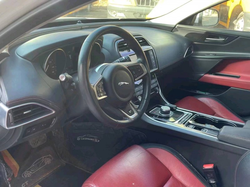 淮南16年捷豹XE8