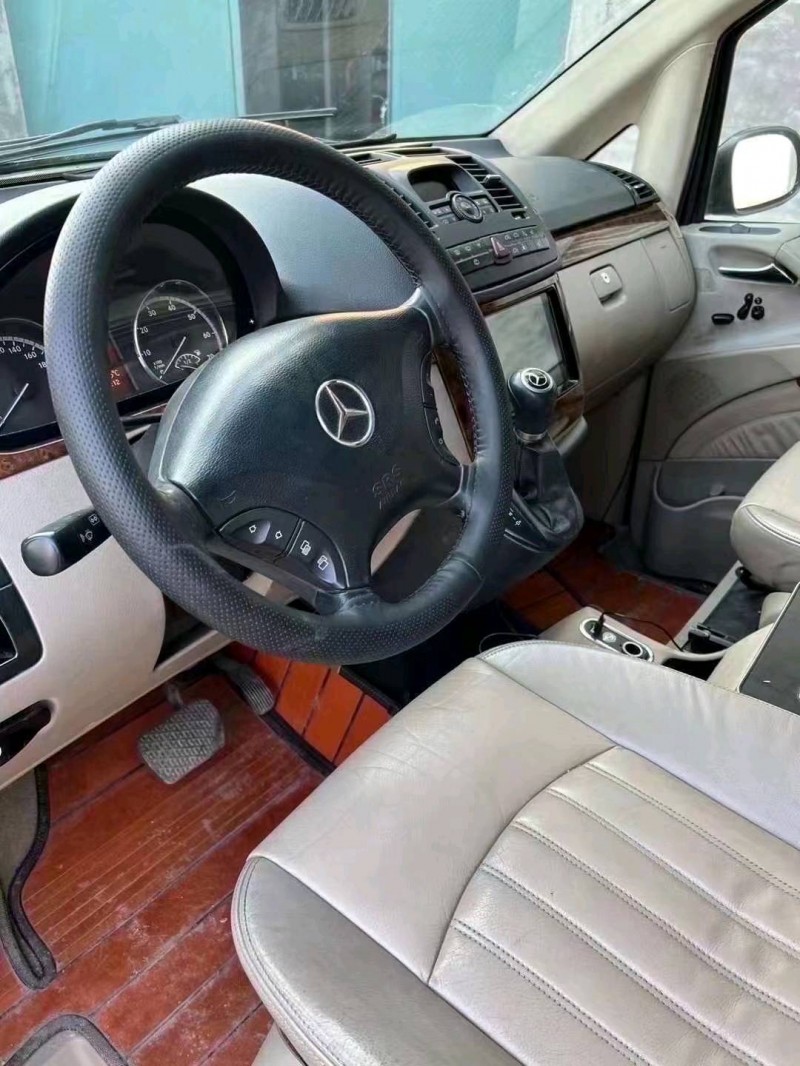 枣庄11年奔驰威霆7