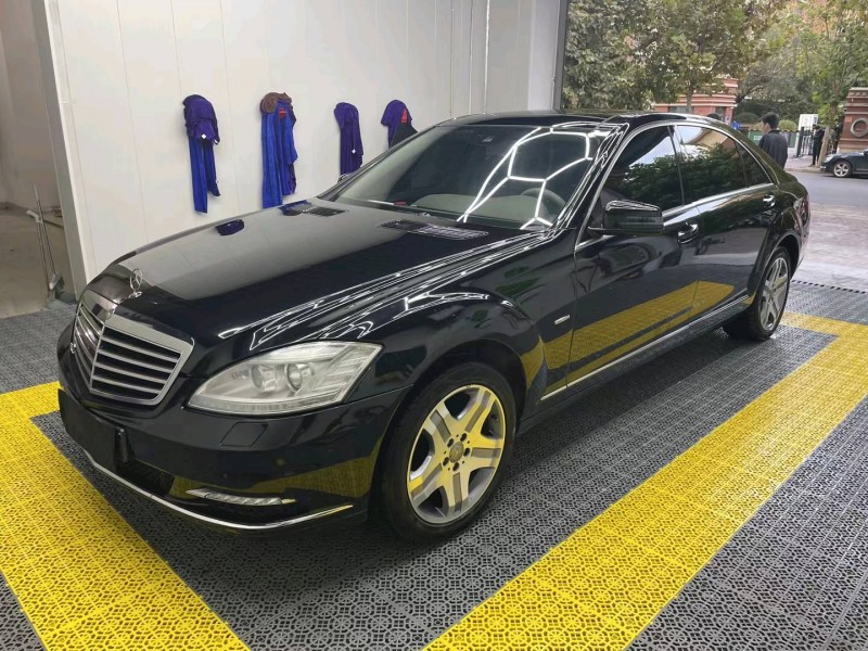 石家庄12年奔驰S8