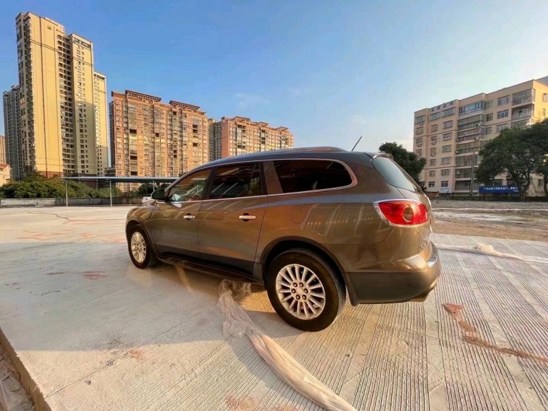 梧州10年别克昂科雷3