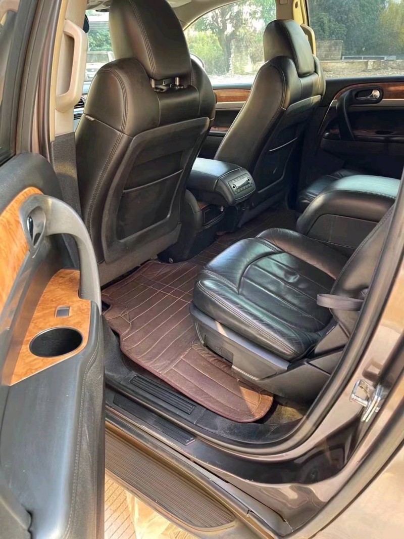 梧州10年别克昂科雷5