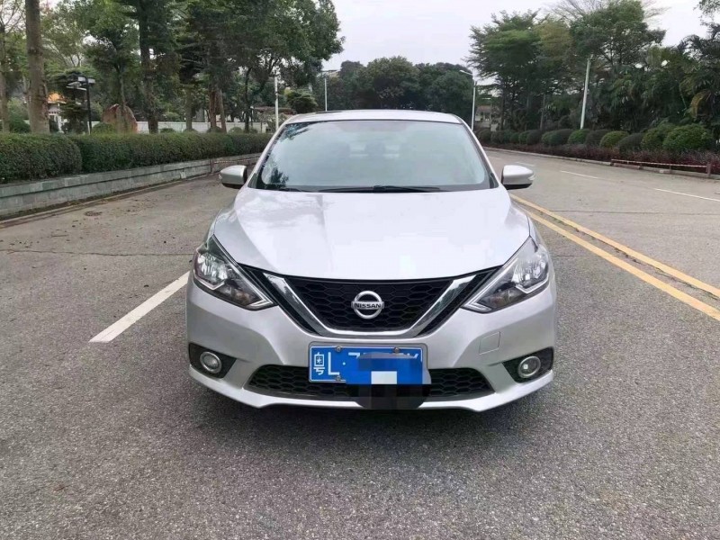 邯郸18年日产轩逸1