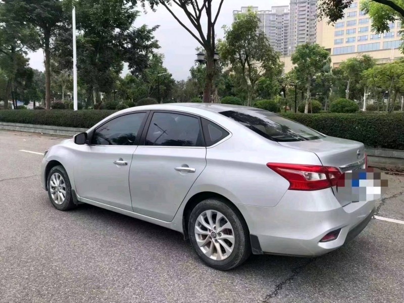 邯郸18年日产轩逸3