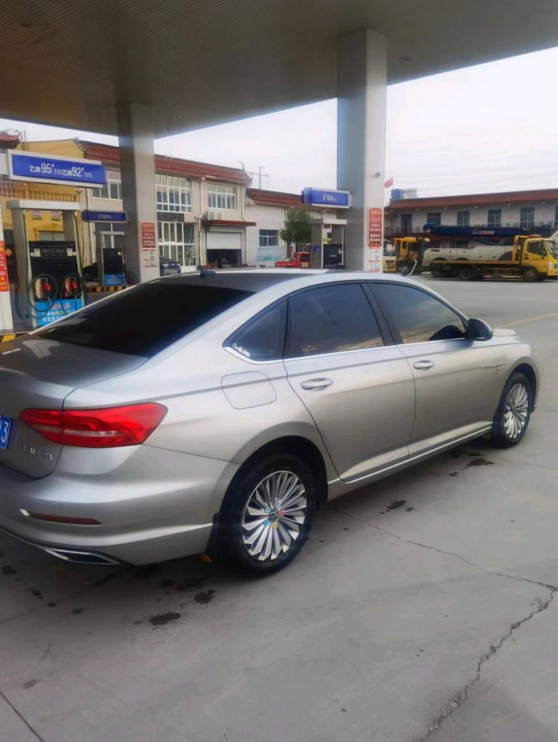 保定20年大众朗逸1