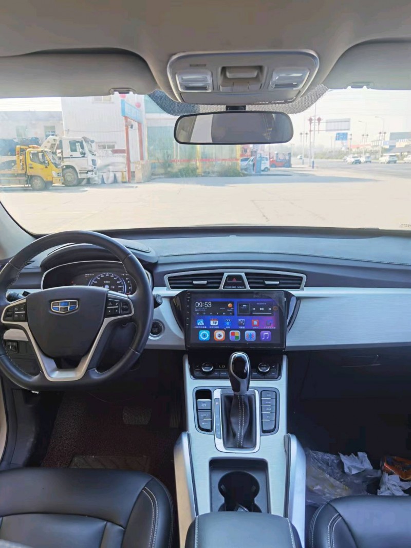 保定19年吉利博越5