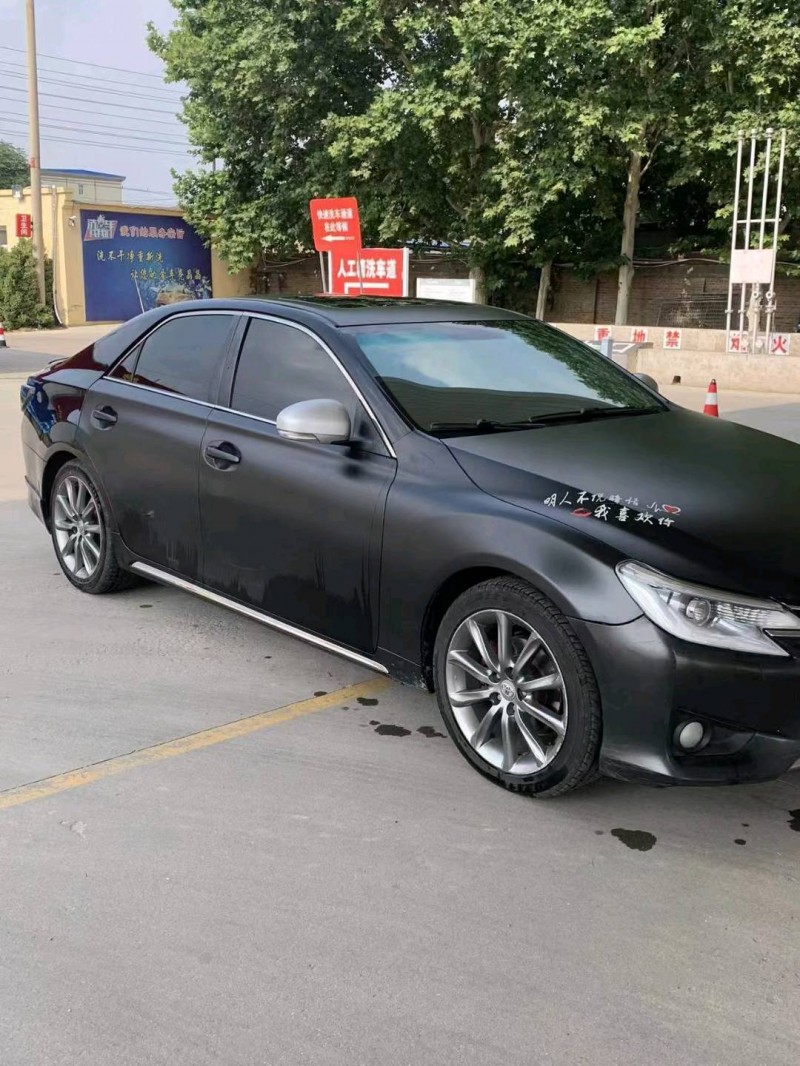 保定12年丰田锐志7