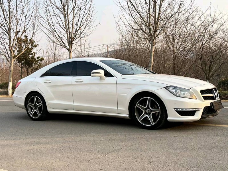 徐州14年奔驰CLS3