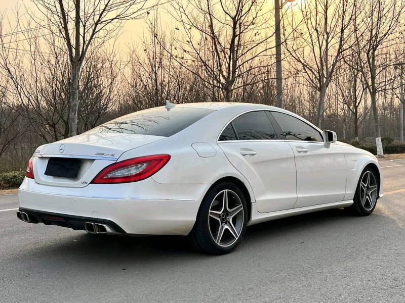 徐州14年奔驰CLS8