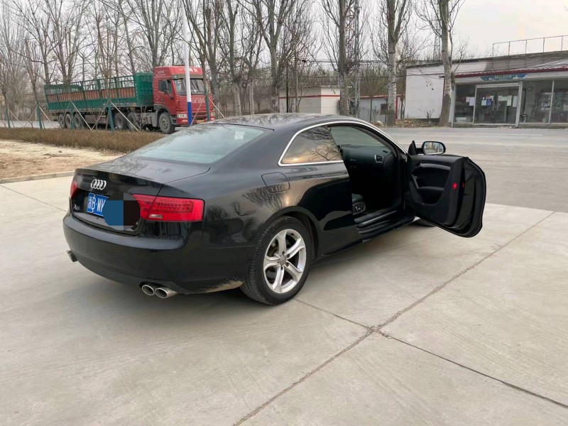保定13年奥迪A55