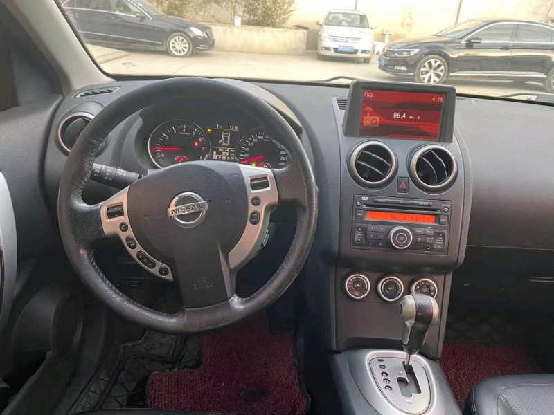 保定14年日产逍客1