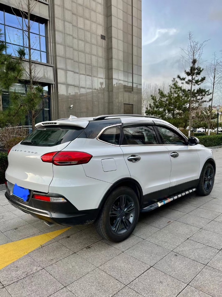 煙臺17年獵豹汽車CS105