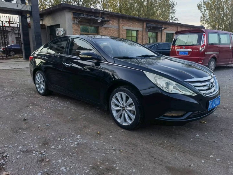 保定19年三菱劲炫4