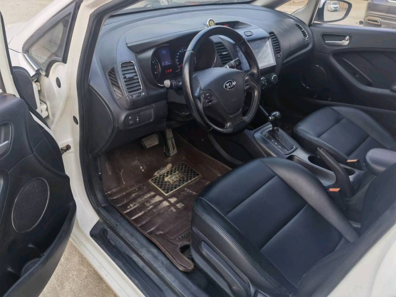 保定13年起亚K38