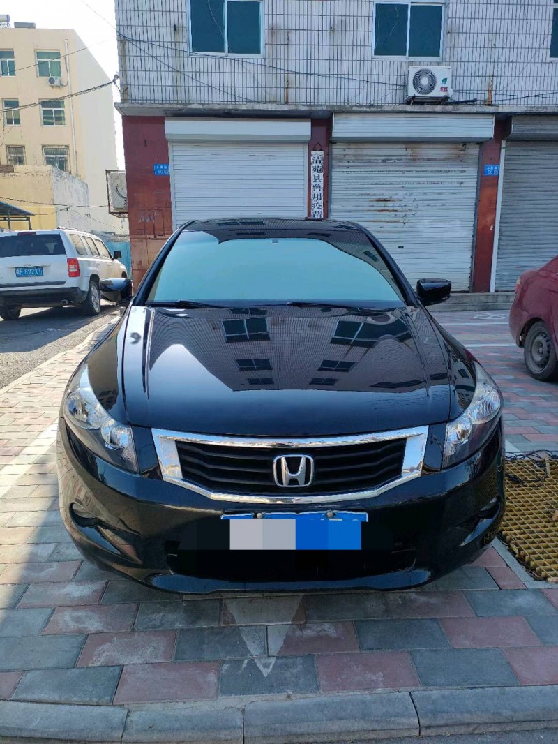 保定09年本田雅阁1