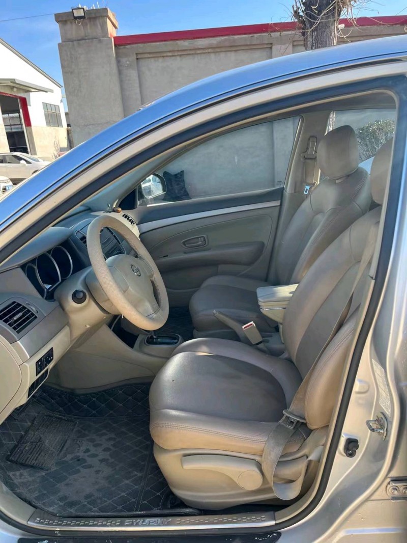 保定18年日产轩逸3