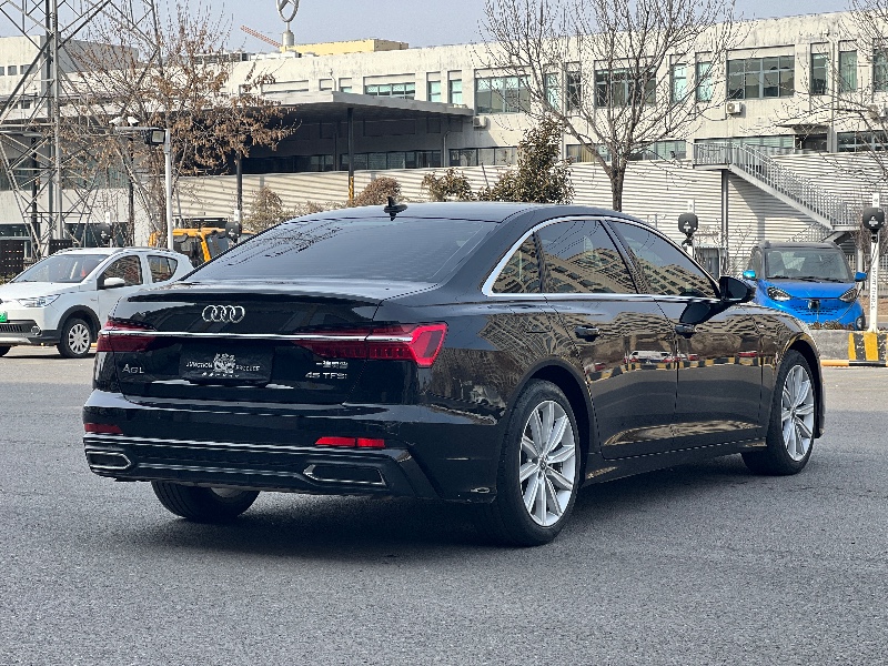 青岛21年奥迪A6L4