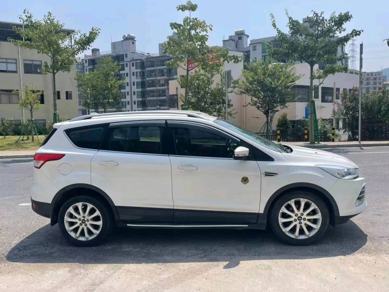 广州15年福特翼虎4