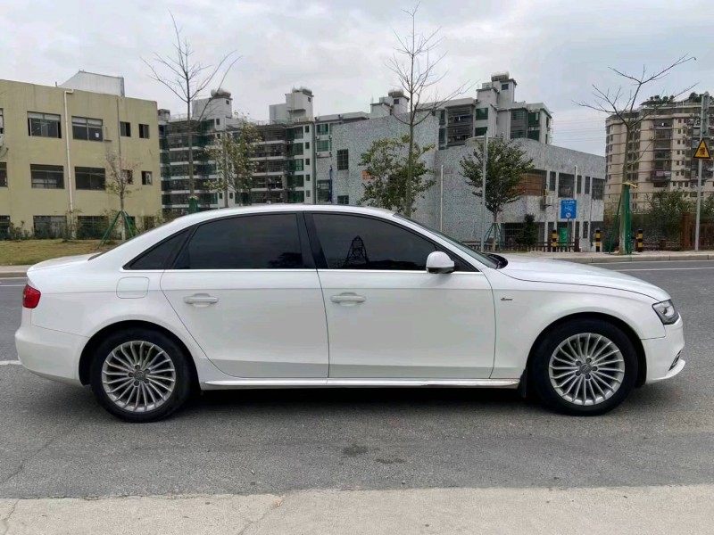 广州16年奥迪A4L4
