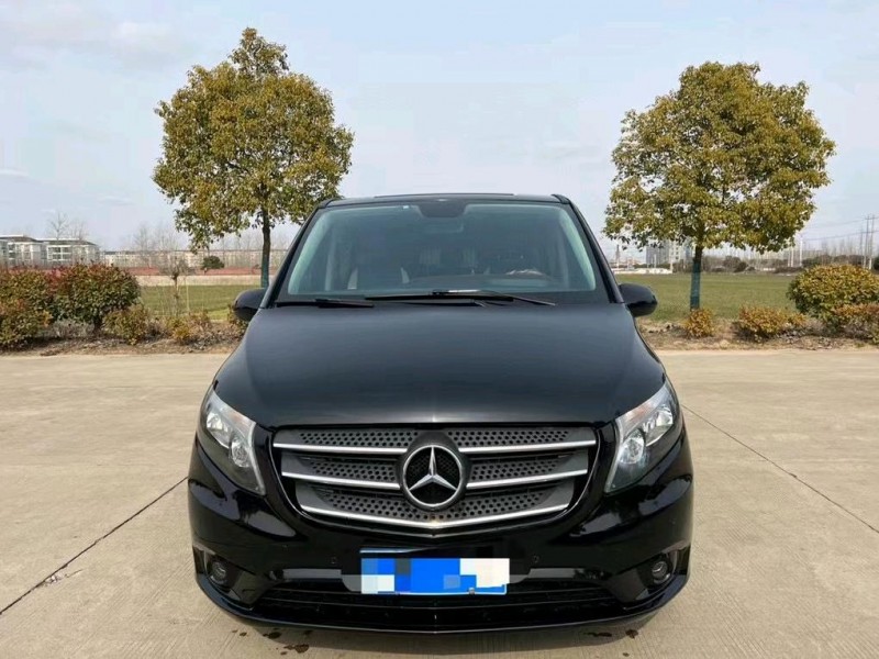 盐城19年奔驰威霆1