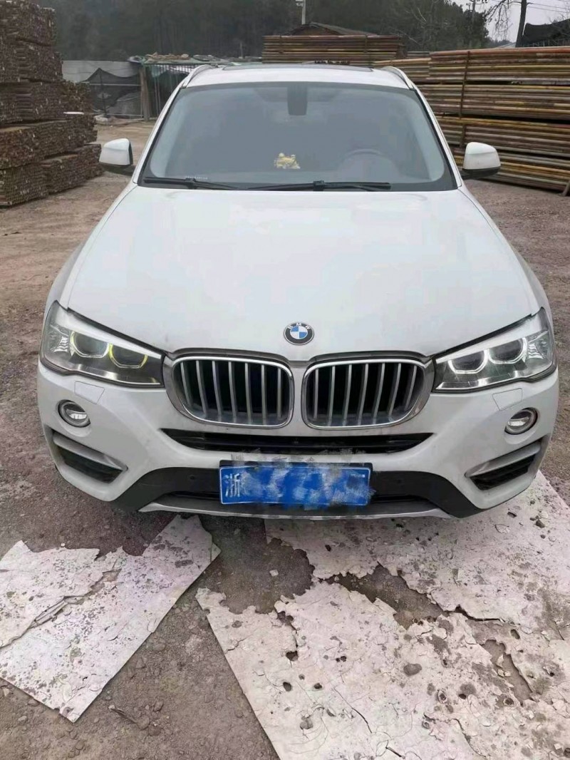 嘉兴15年宝马X44