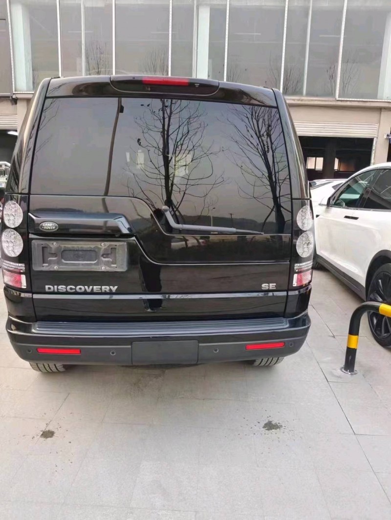 重庆15年路虎发现4