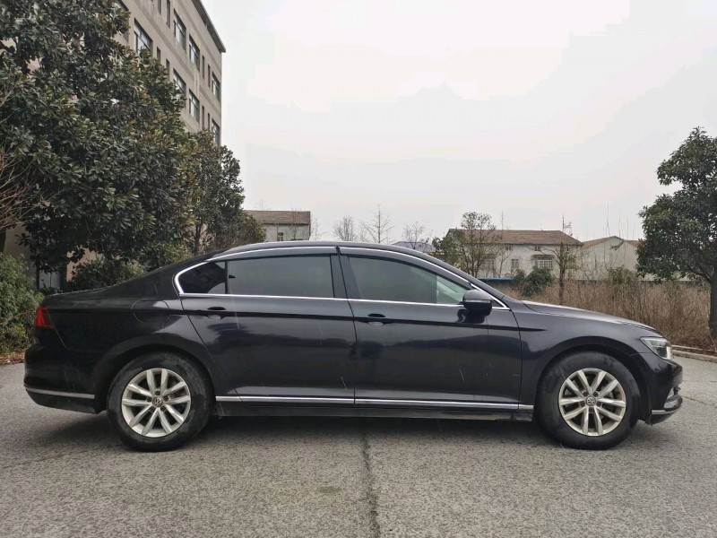 北京18年大众迈腾4