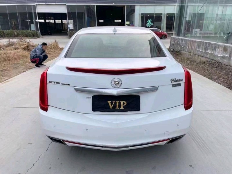 邯郸13年凯迪拉克XTS2