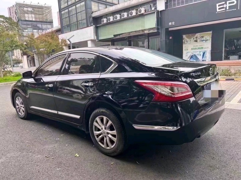 嘉兴16年日产天籁4