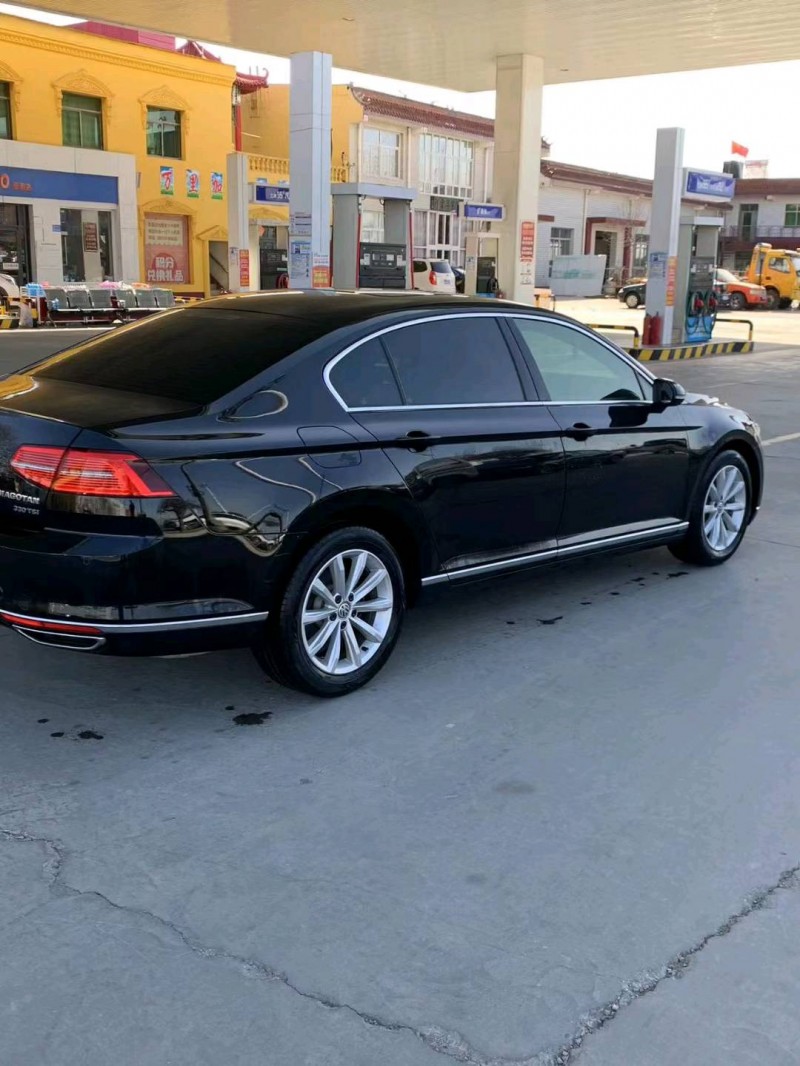 保定19年大众迈腾4