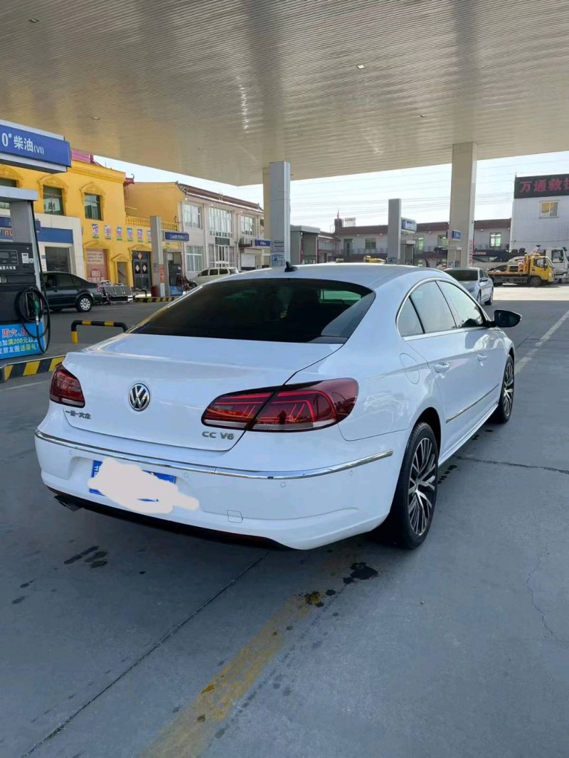 保定15年大众CC8