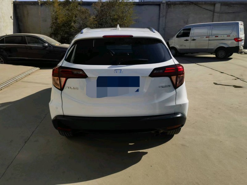 保定15年本田缤智6