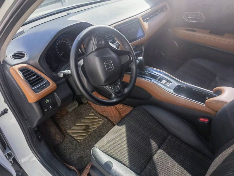 保定15年本田缤智7