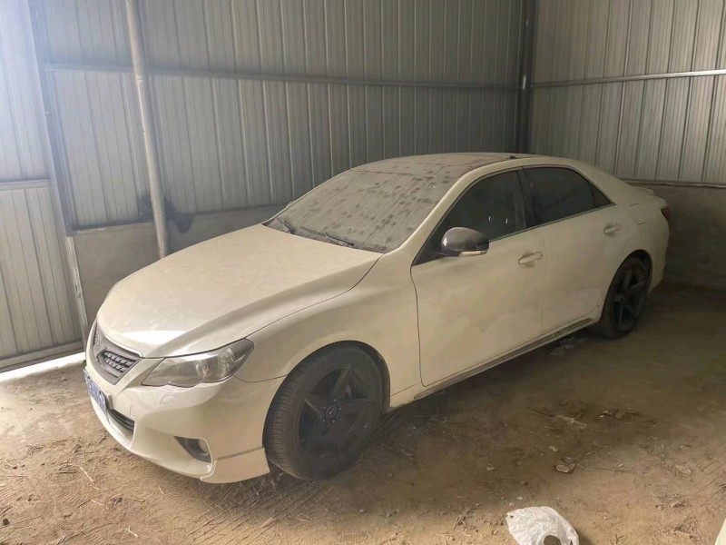 邯郸12年丰田锐志3