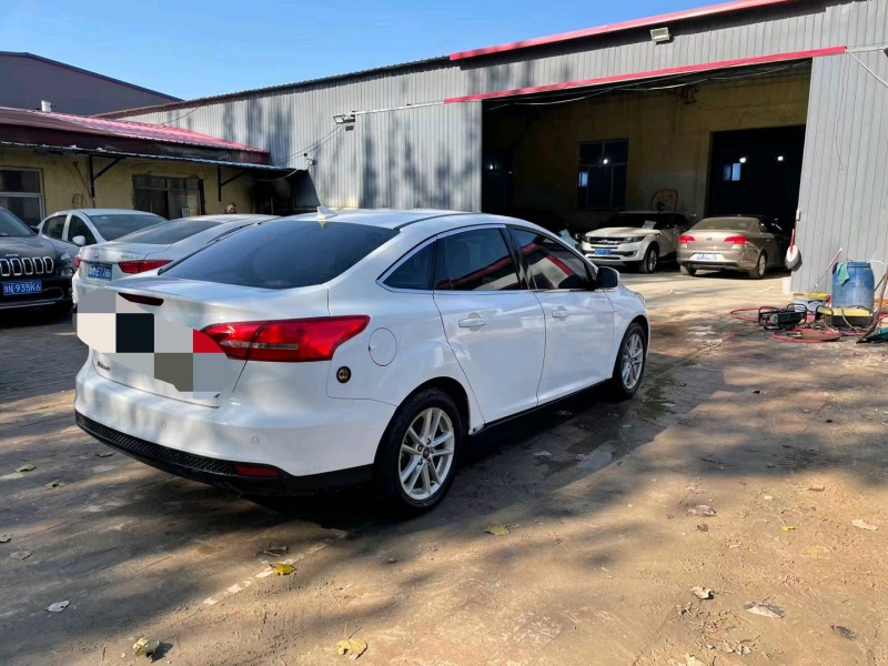 保定17年福特福克斯4