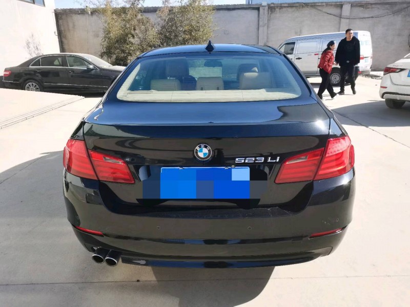 保定12年宝马5系4