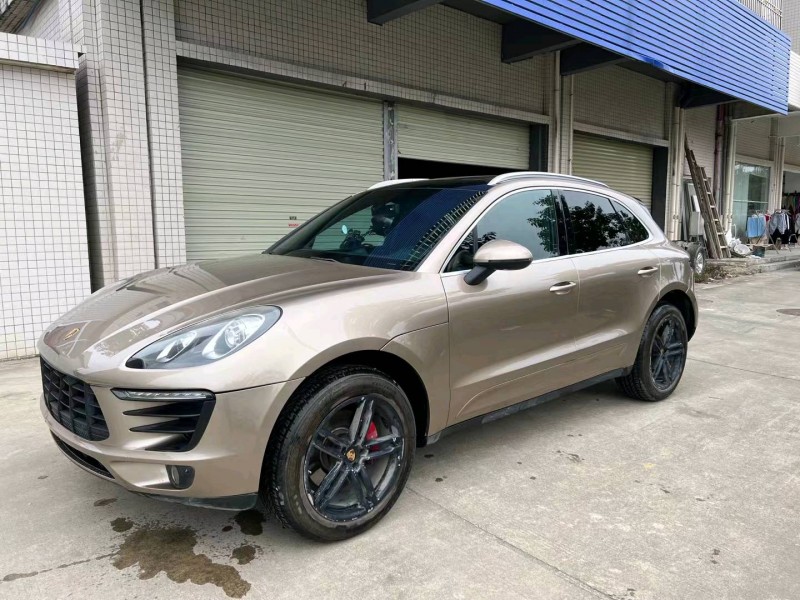 广州14年保时捷Macan2