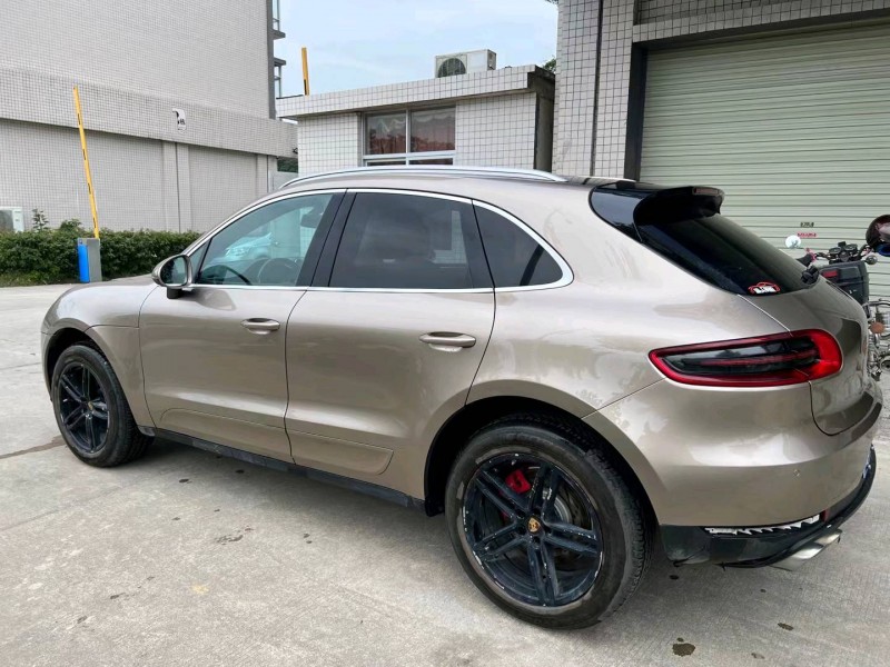 广州14年保时捷Macan5