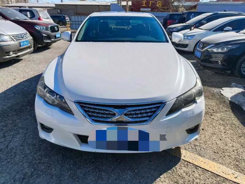 邯郸13年丰田锐志1