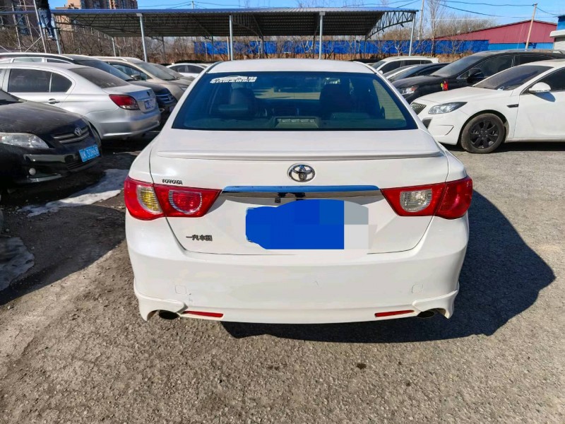 邯郸13年丰田锐志2