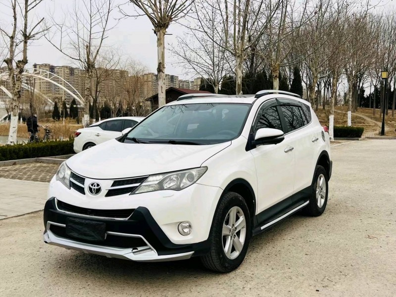 聊城14年丰田RAV4荣放2