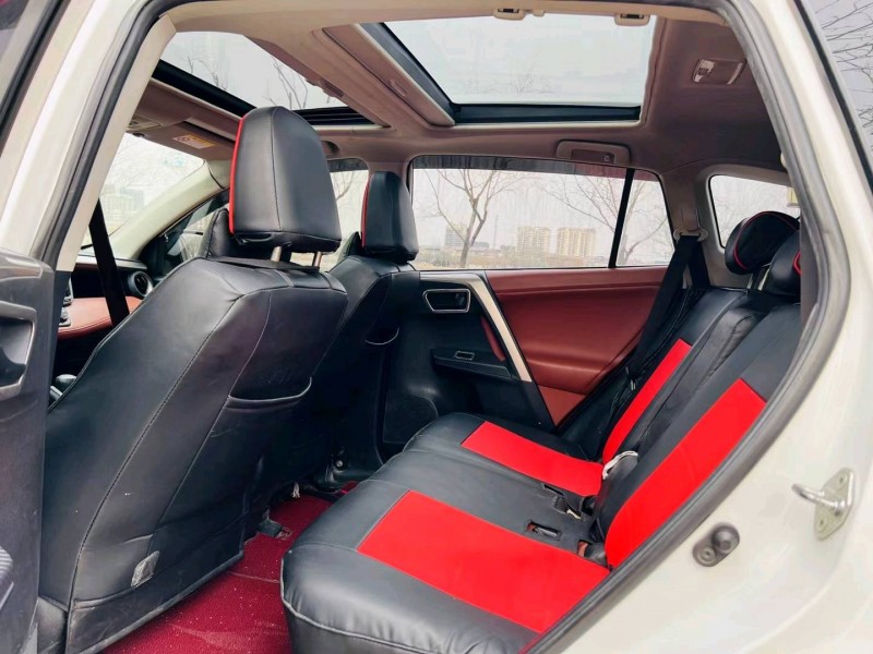 聊城14年丰田RAV4荣放5