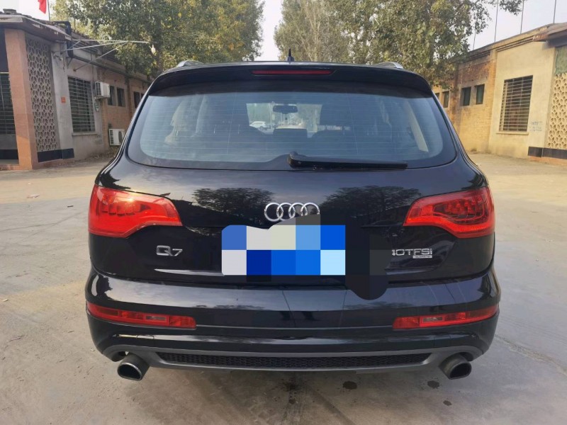 保定13年奥迪Q76