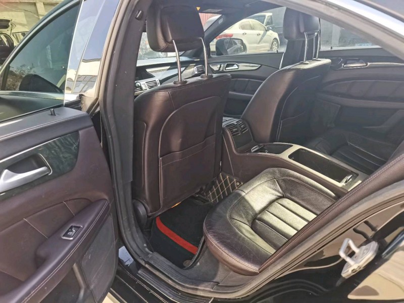 保定14年奔驰CLS5