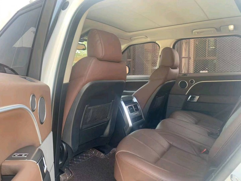 保定15年路虎揽胜运动1