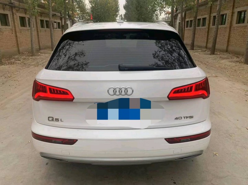 保定20年奥迪Q55